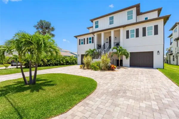 16025 Redington Drive, Redington Beach, FL, 33708