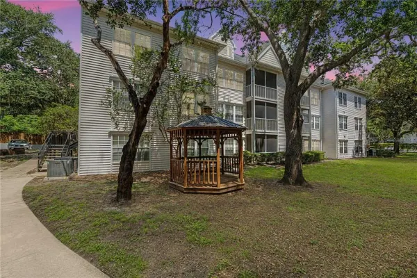 3266 Haviland Court, Unit 303, Palm Harbor, FL, 34684