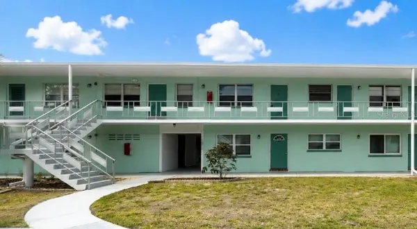 5850 21st Street N, Unit 15, St Petersburg, FL, 33714