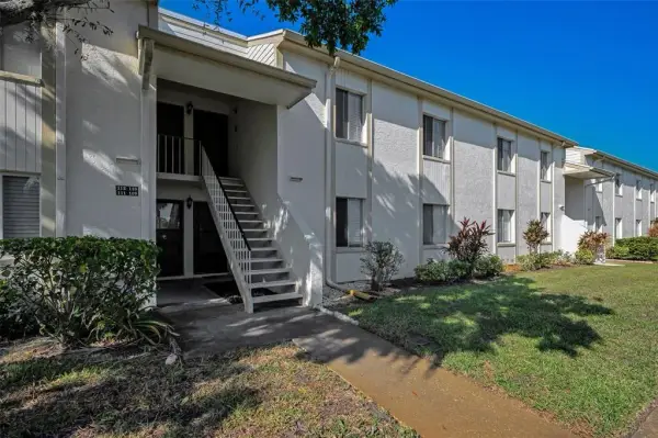110 Cypress Ct, Unit 3-82, Oldsmar, FL, 34677