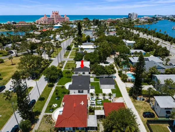 3219 E Debazan Avenue, St Pete Beach, FL, 33706