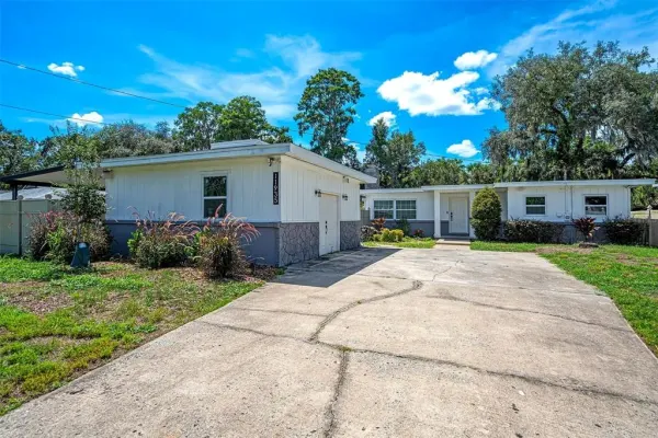 11935 Riverhills Drive, Temple Terrace, FL, 33617