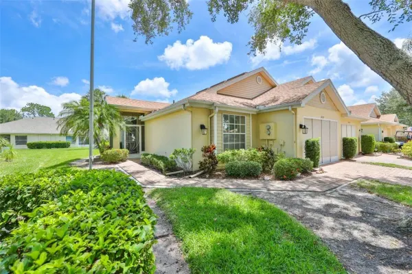 2429 New Haven Circle, Sun City Center, FL, 33573