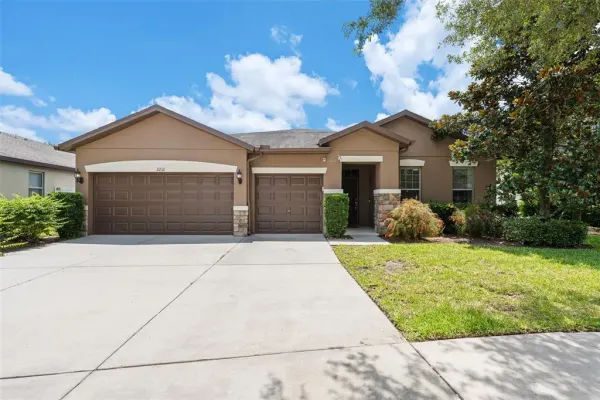 2212 Landside Drive, Valrico, FL, 33594