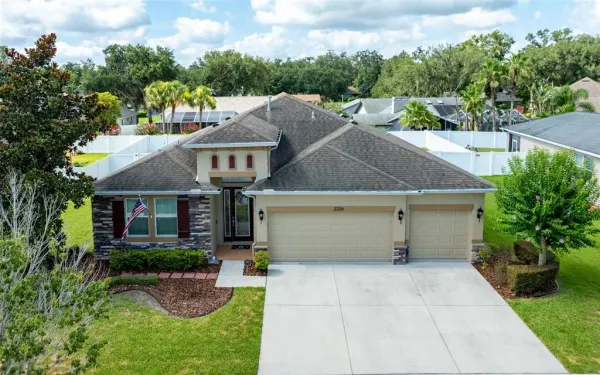 2226 Valterra Vista Way, Valrico, FL, 33594