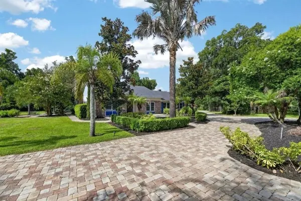2715 Little Road, Valrico, FL, 33596