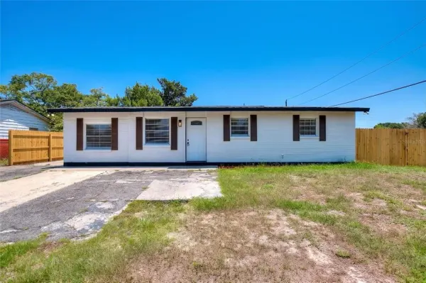 8204 Allamanda Avenue, Tampa, FL, 33619