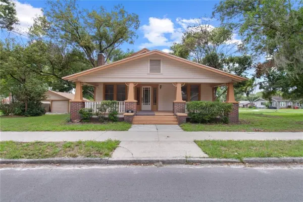 907 N Clark Street, Plant City, FL, 33563