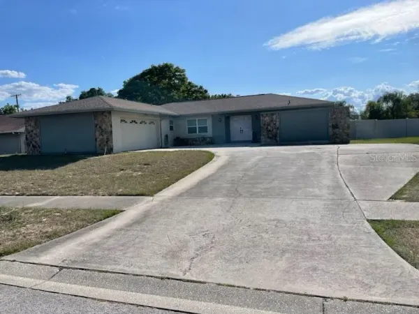 2901 Beagle Place, Seffner, FL, 33584