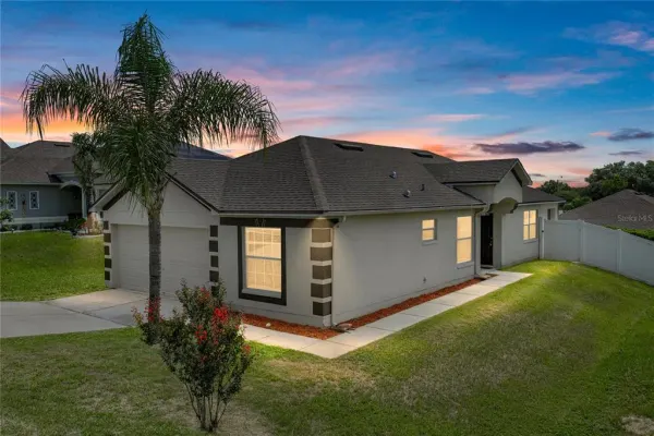 7552 Jeno Street, Zephyrhills, FL, 33540