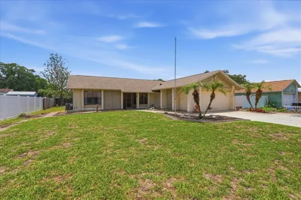 1203 W Redbud Street, Plant City, FL, 33563