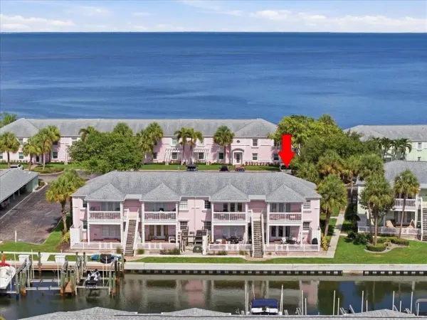 4843 Coquina Key Drive SE, Unit A, St Petersburg, FL, 33705