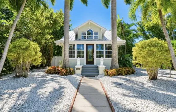 3310 E Maritana Drive, St Pete Beach, FL, 33706