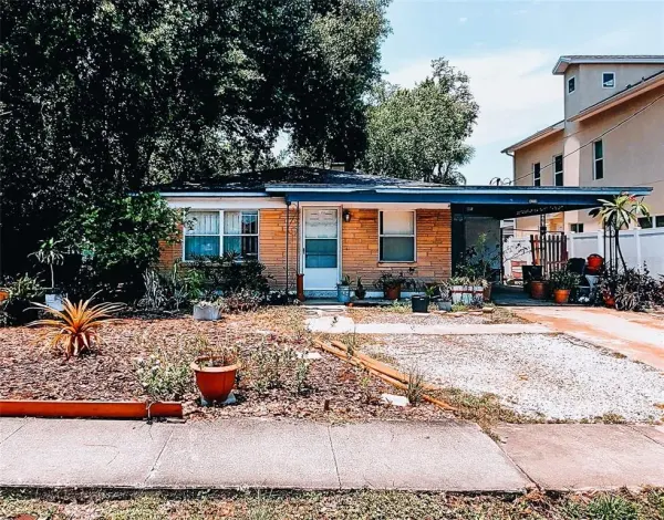 4219 W Green Street, Tampa, FL, 33607