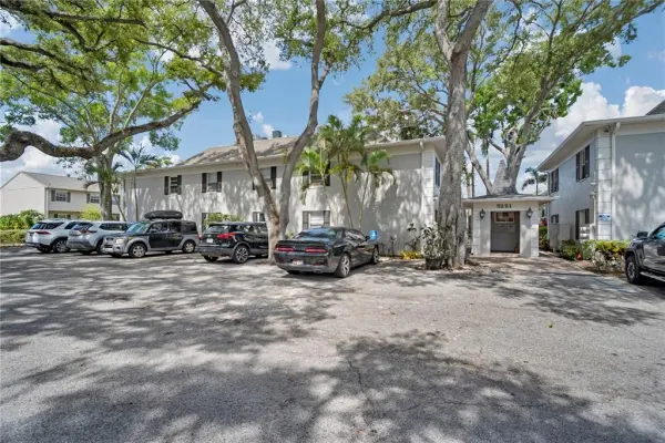 5221 S Bayshore Boulevard, Unit 23, Tampa, FL, 33611