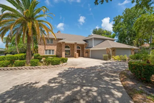 220 Harbor View Lane, Largo, FL, 33770