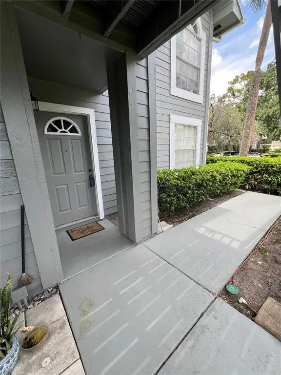 11940 Skylake Place, Unit 11940-a, Temple Terrace, FL, 33617