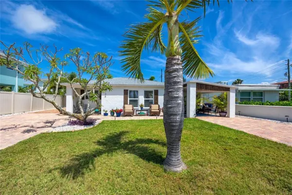 136 143rd Avenue E, Madeira Beach, FL, 33708