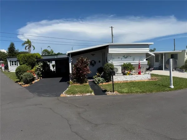 4187 72nd Street N, Unit 32, St Petersburg, FL, 33709
