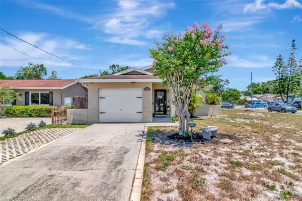 7001 70th Avenue N, Pinellas Park, FL, 33781