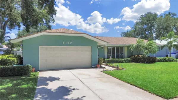1110 Mclean Street, Dunedin, FL, 34698
