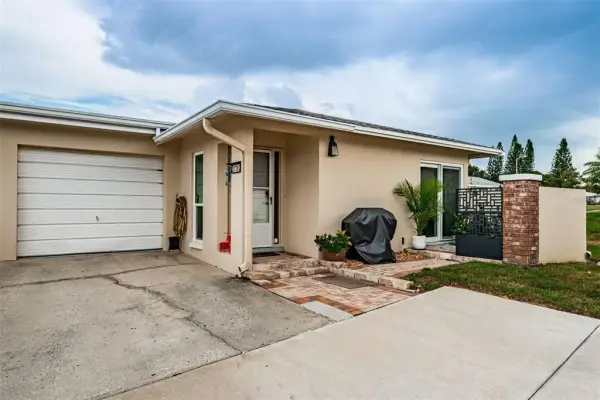 2735 Sherbrooke Lane, Unit C, Palm Harbor, FL, 34684
