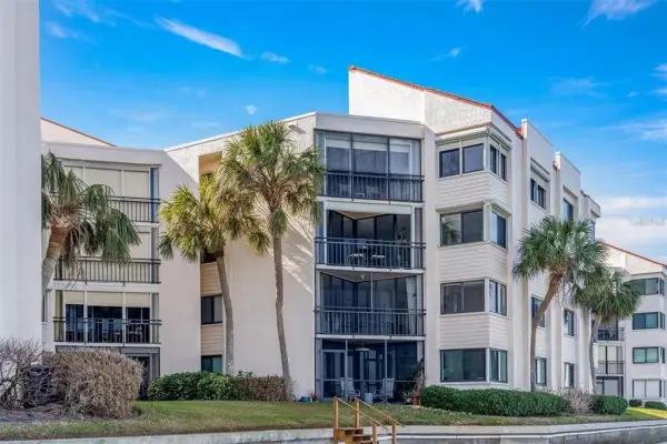 5633 Puerta Del Sol Boulevard S, Unit 307, St Petersburg, FL, 33715