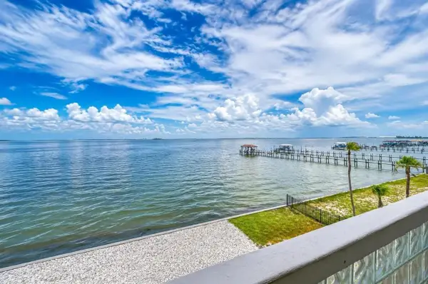 6504 Surfside Boulevard, Unit 8, Apollo Beach, FL, 33572