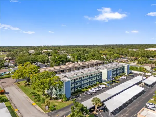 5973 Terrace Park Drive N, Unit 101, St Petersburg, FL, 33709