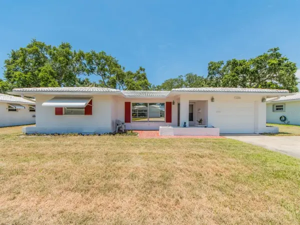 14245 93rd Avenue, Seminole, FL, 33776