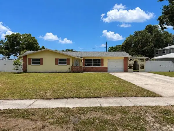 2571 Central Avenue, Clearwater, FL, 33764