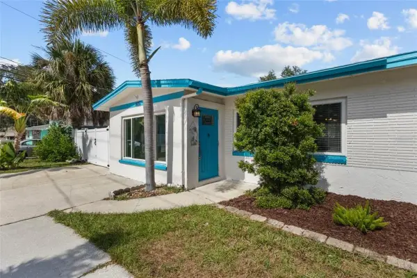 605 S Florida Avenue, Tarpon Springs, FL, 34689