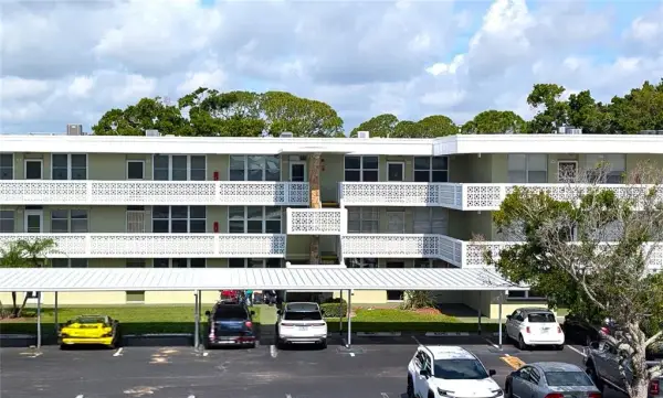 4890 Bay St NE, Unit 324, St Petersburg, FL, 33703