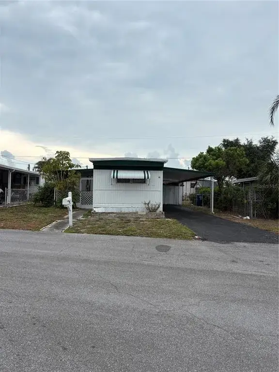6580 Seminole, Unit 102, Seminole, FL, 33772