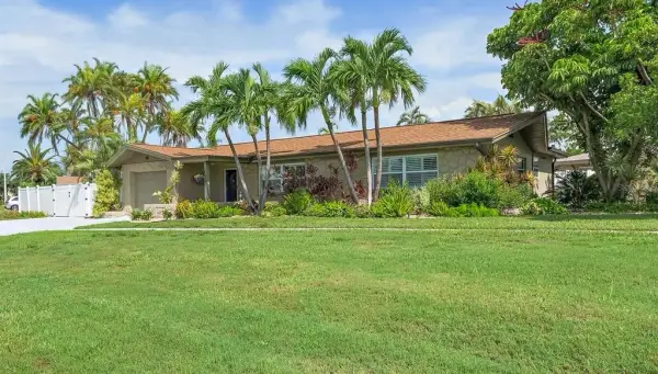 101 Madonna Boulevard, Tierra Verde, FL, 33715