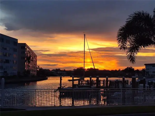 3128 59th Street S, Unit 115, Gulfport, FL, 33707