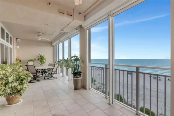 2 15th Avenue, Unit 303, Indian Rocks Beach, FL, 33785