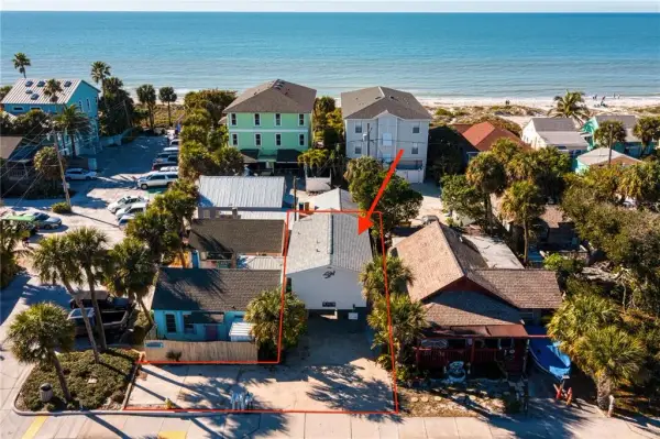 800 Gulf Boulevard, Unit 5, Indian Rocks Beach, FL, 33785