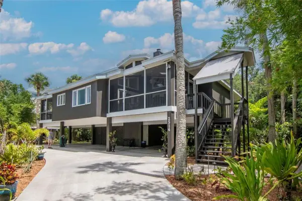 2514 W Conley Avenue, Tampa, FL, 33611