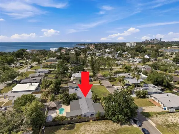3947 Huntington Street NE, St Petersburg, FL, 33703