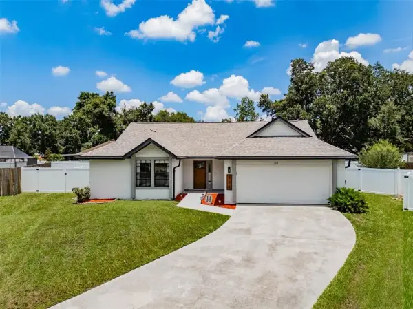 304 Scarlet Oak Court, Seffner, FL, 33584