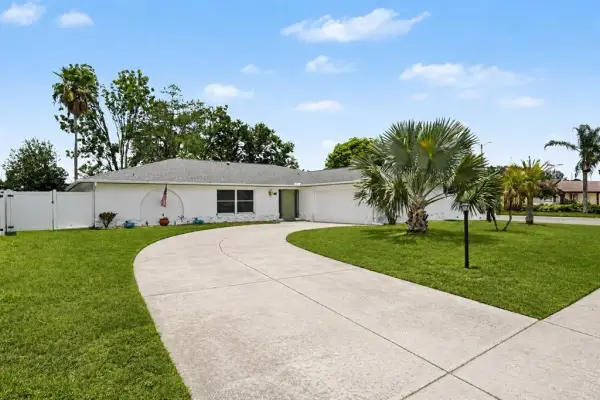 1501 New Bedford Drive, Sun City Center, FL, 33573