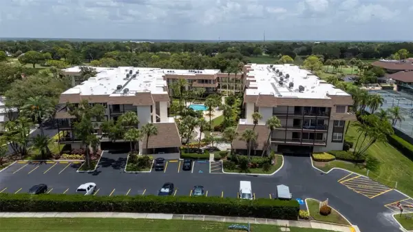 3035 Countryside Boulevard, Unit 24b, Clearwater, FL, 33761
