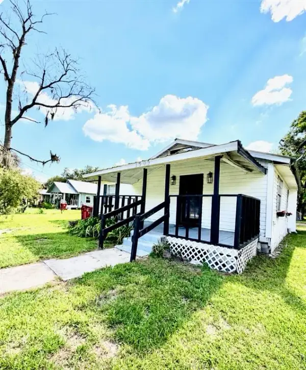 1505 N Orange Street, Plant City, FL, 33563