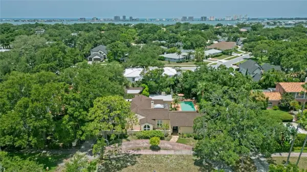 1330 Indian Rocks Road, Belleair, FL, 33756