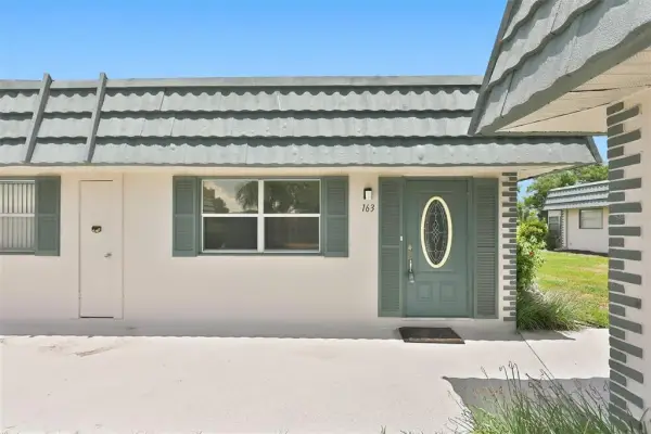 1811 Bedford Lane, Unit 163, Sun City Center, FL, 33573