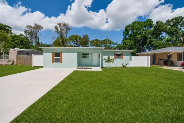 106 Melody Lane, Largo, FL, 33771