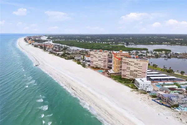 17920 Gulf Boulevard, Unit 1502, St Petersburg, FL, 33708