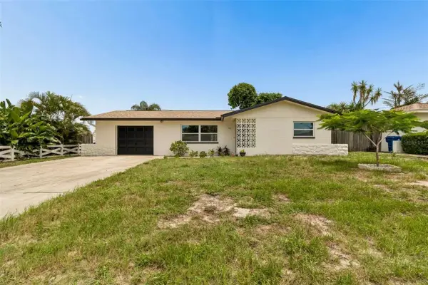 11555 63rd Avenue, Seminole, FL, 33772