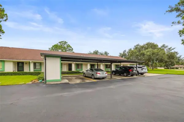 2556 Royal Pines Circle, Unit 13-c, Clearwater, FL, 33763